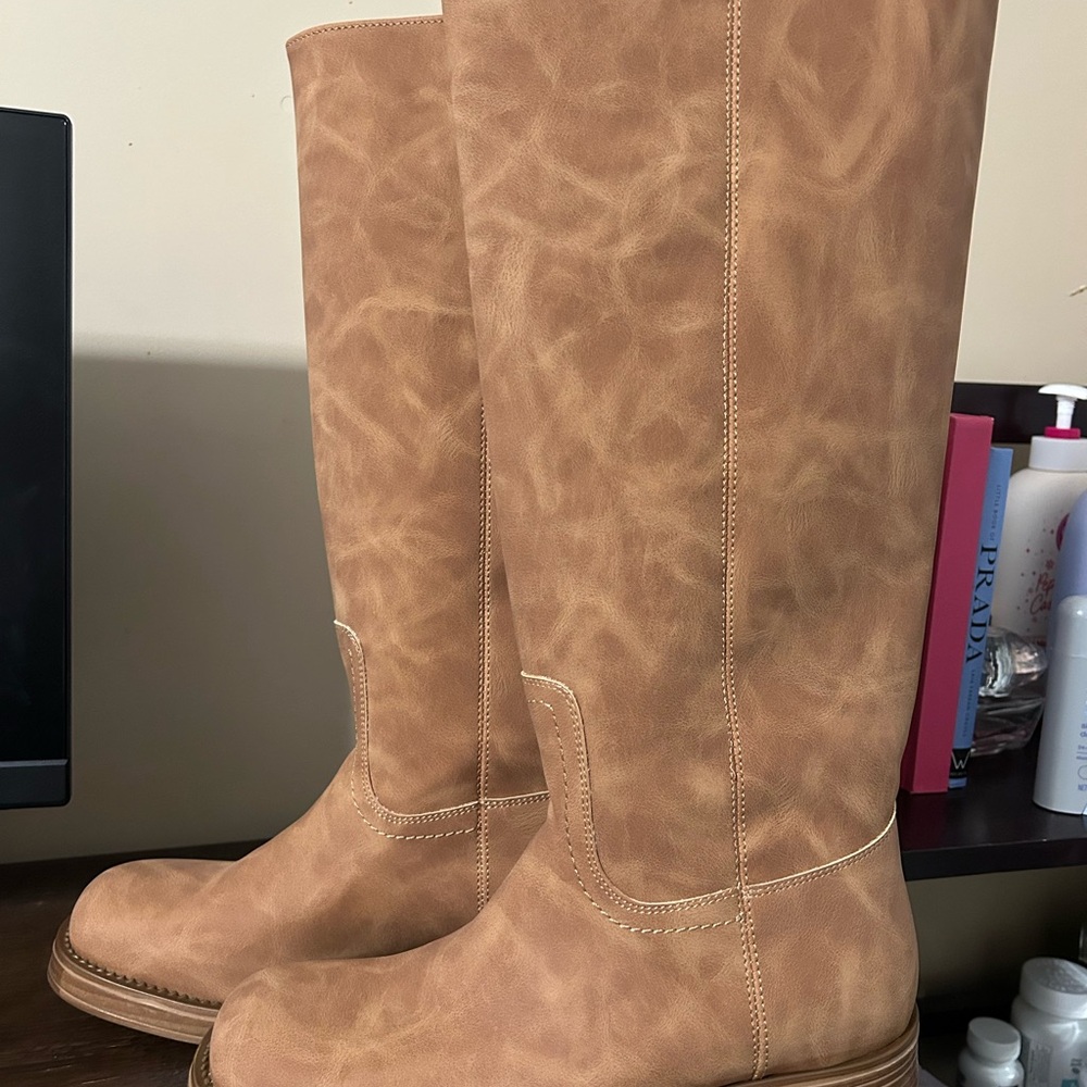 Steve Madden Boot/ Frye Dupe